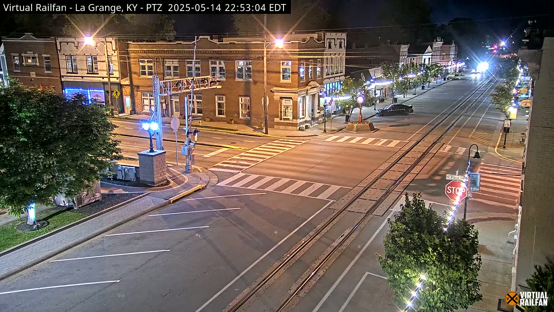 La Grange City & Railroad Crossing Live Cam - La Grange, Oldham, Kentucky, USA