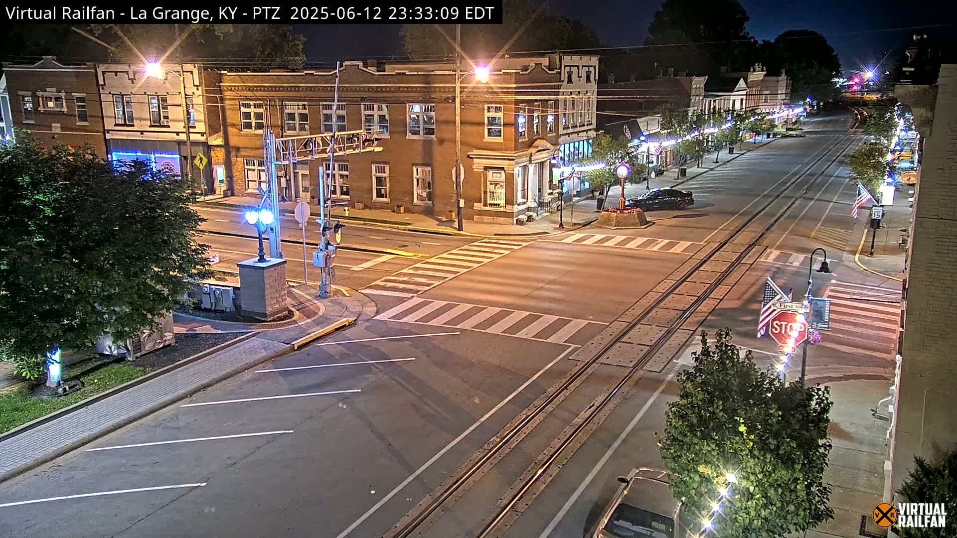La Grange City & Railroad Crossing Live Cam - La Grange, Oldham, Kentucky, USA