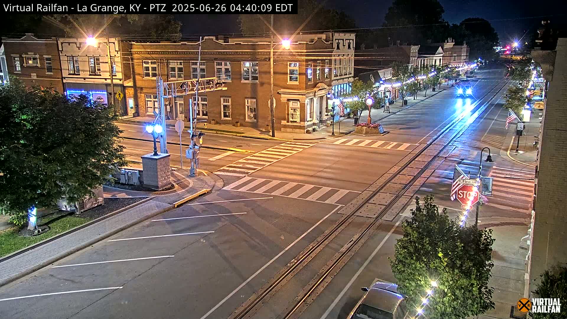 La Grange City & Railroad Crossing Live Cam - La Grange, Oldham, Kentucky, USA