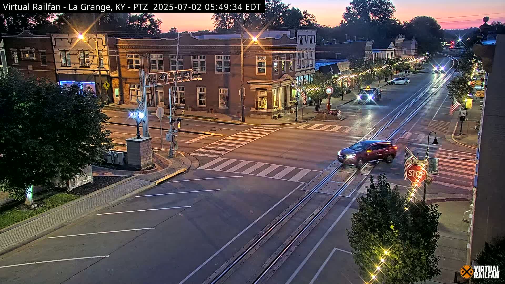 La Grange City & Railroad Crossing Live Cam - La Grange, Oldham, Kentucky, USA