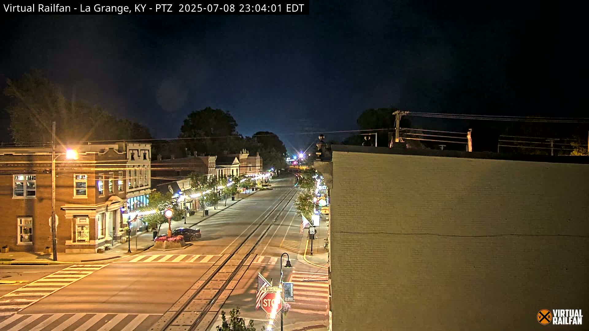 La Grange City & Railroad Crossing Live Cam - La Grange, Oldham, Kentucky, USA