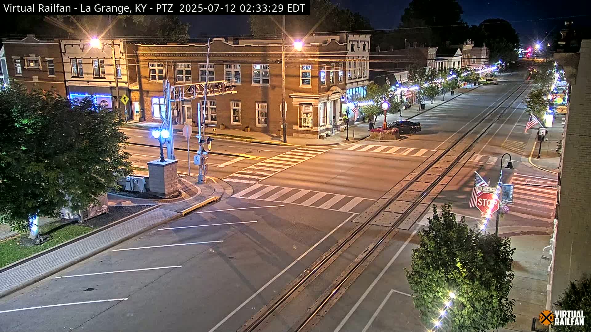 La Grange City & Railroad Crossing Live Cam - La Grange, Oldham, Kentucky, USA