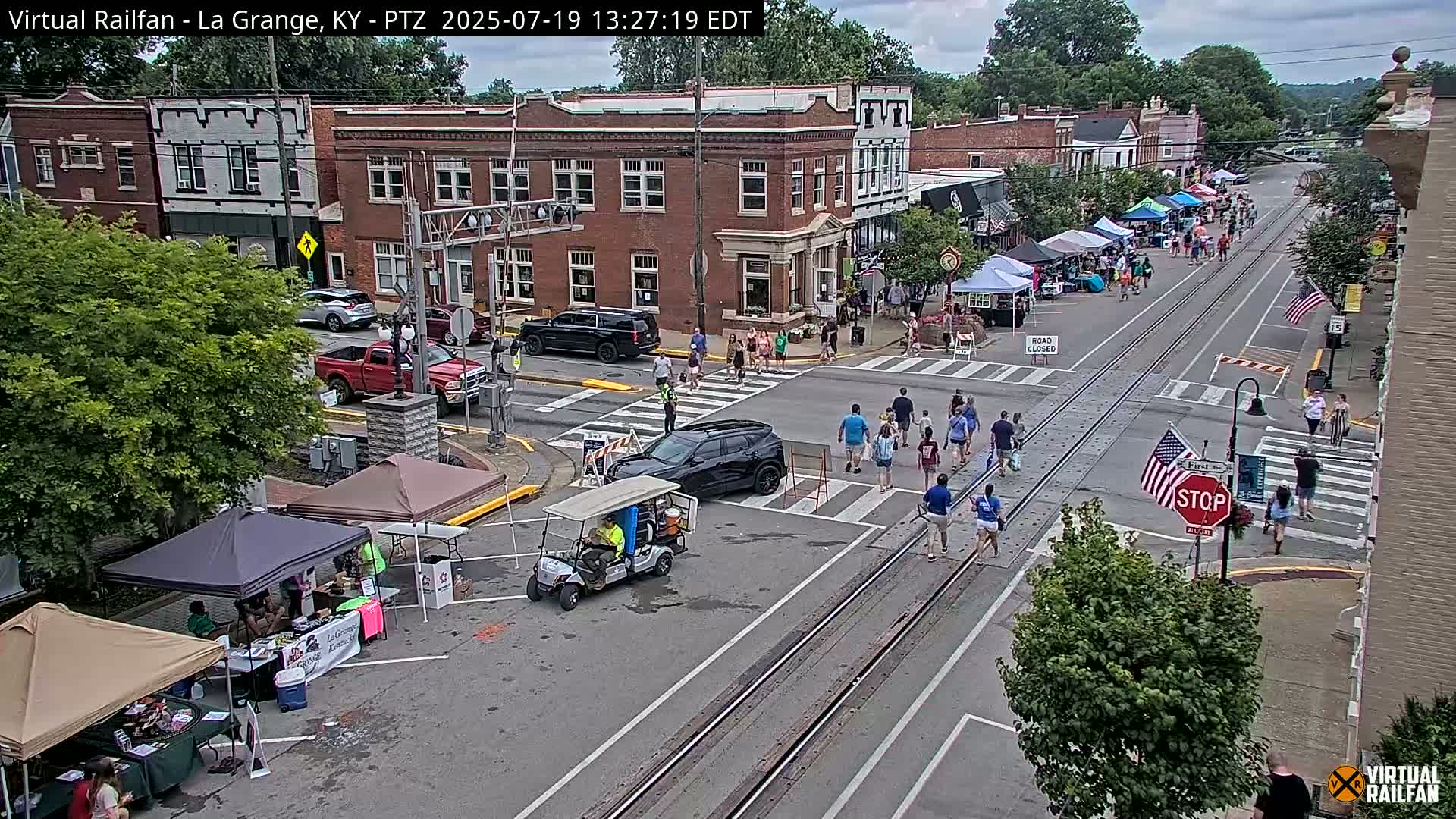 La Grange City & Railroad Crossing Live Cam - La Grange, Oldham, Kentucky, USA