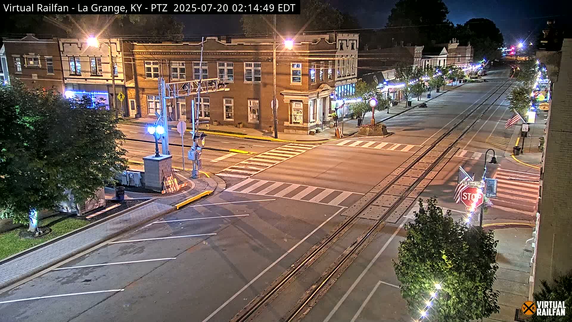 La Grange City & Railroad Crossing Live Cam - La Grange, Oldham, Kentucky, USA