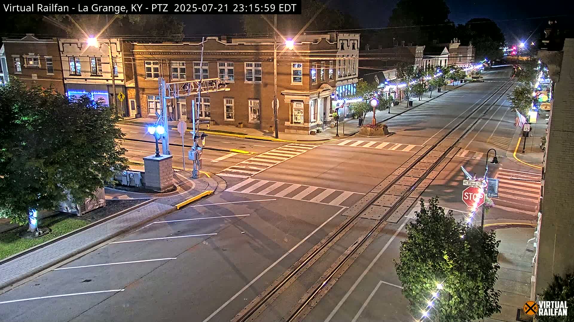 La Grange City & Railroad Crossing Live Cam - La Grange, Oldham, Kentucky, USA