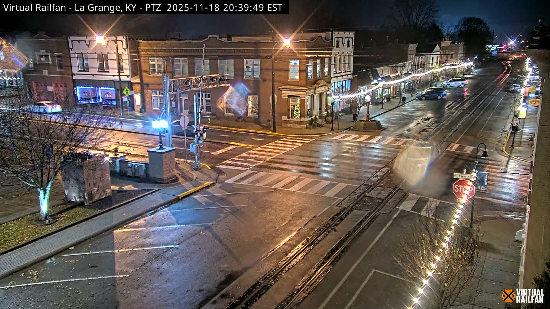 La Grange City & Railroad Crossing Live Cam - La Grange, Oldham, Kentucky, USA
