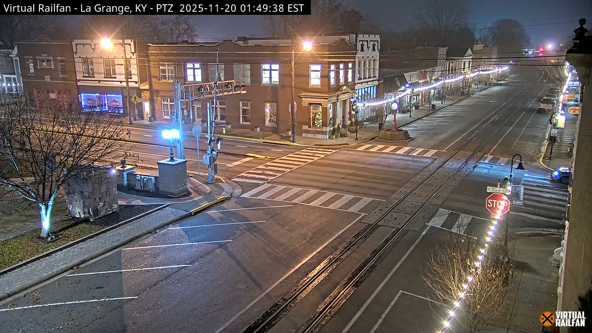 La Grange City & Railroad Crossing Live Cam - La Grange, Oldham, Kentucky, USA