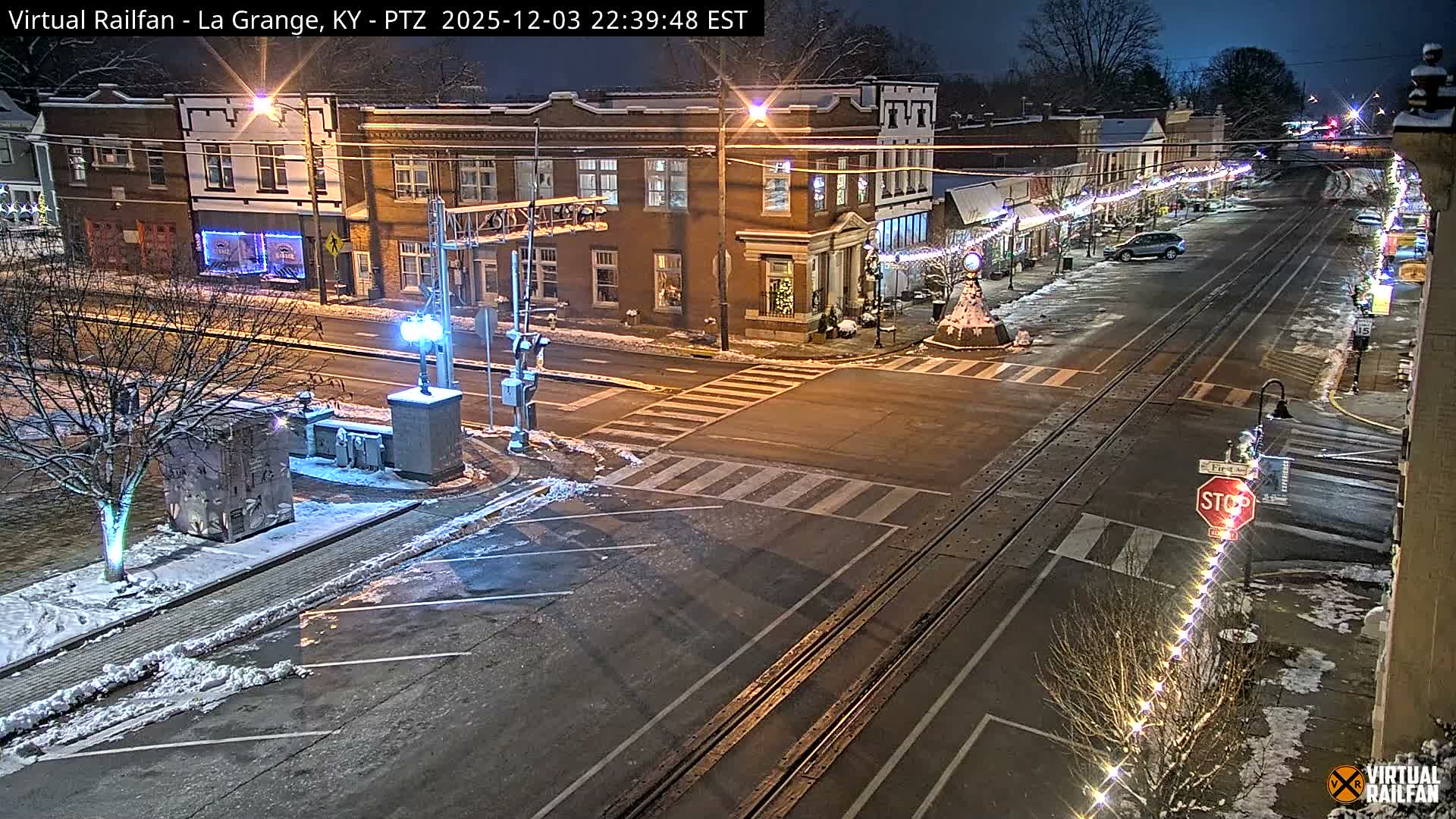 La Grange City & Railroad Crossing Live Cam - La Grange, Oldham, Kentucky, USA