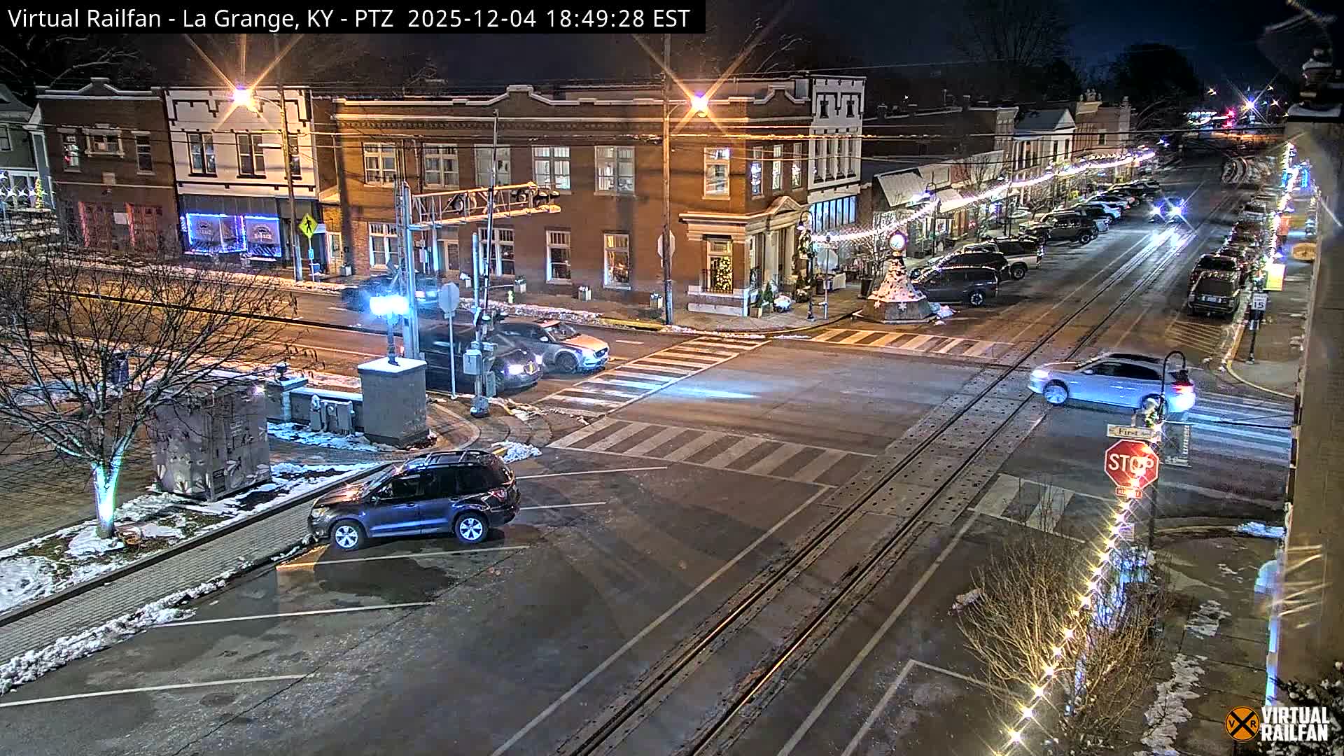 La Grange City & Railroad Crossing Live Cam - La Grange, Oldham, Kentucky, USA