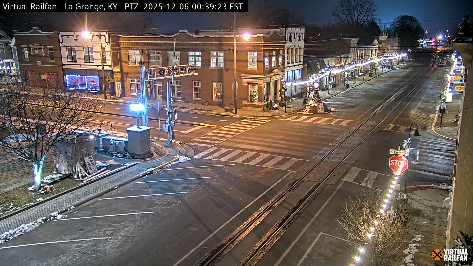 La Grange City & Railroad Crossing Live Cam - La Grange, Oldham, Kentucky, USA