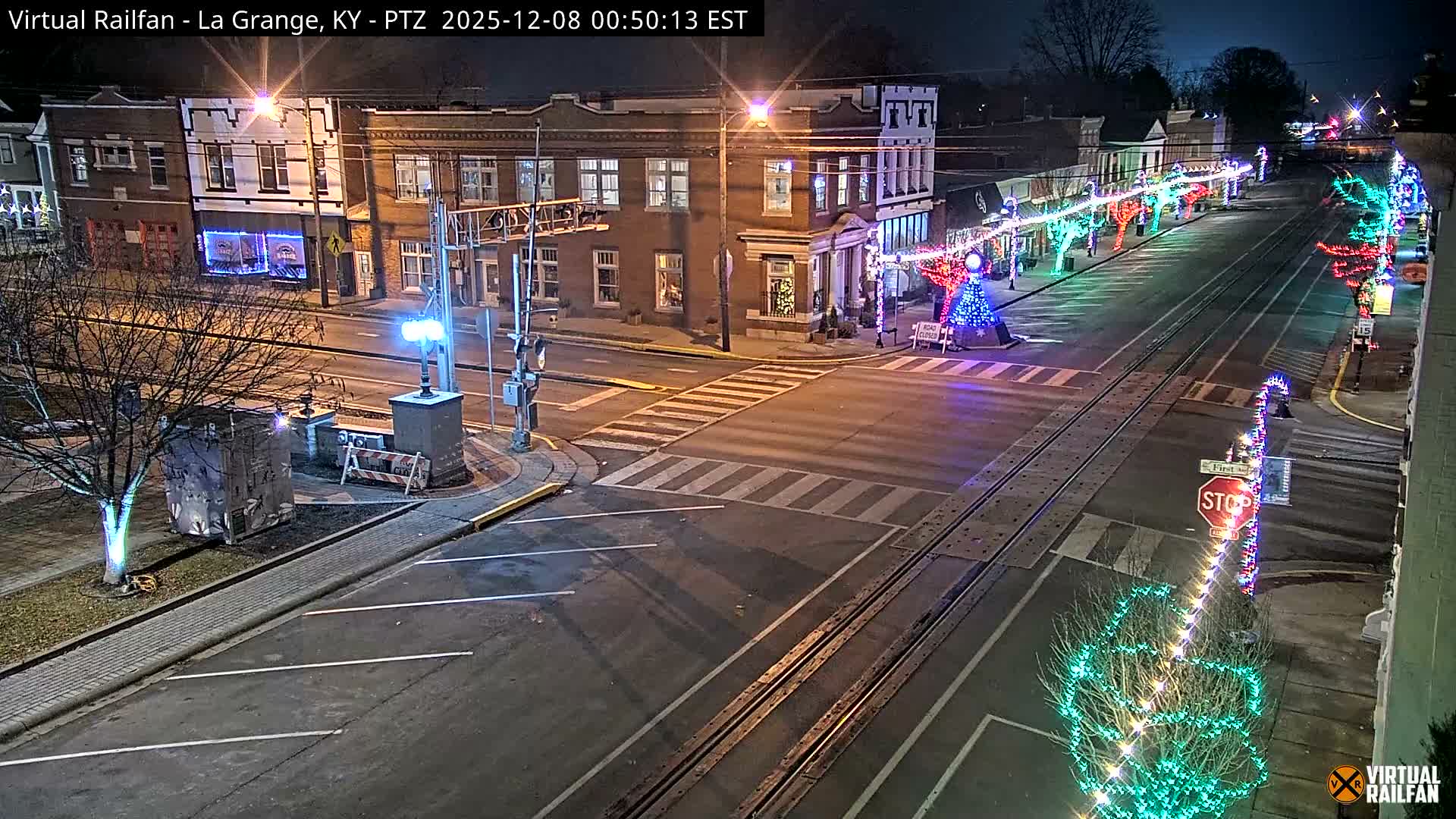 La Grange City & Railroad Crossing Live Cam - La Grange, Oldham, Kentucky, USA