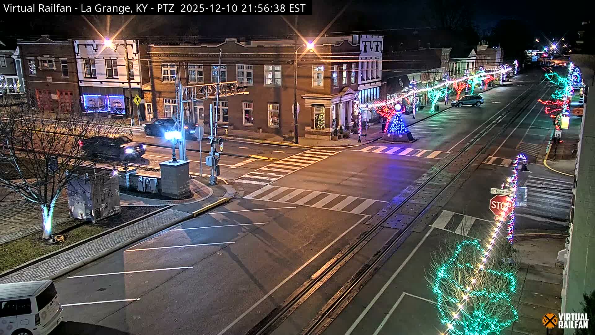 La Grange City & Railroad Crossing Live Cam - La Grange, Oldham, Kentucky, USA