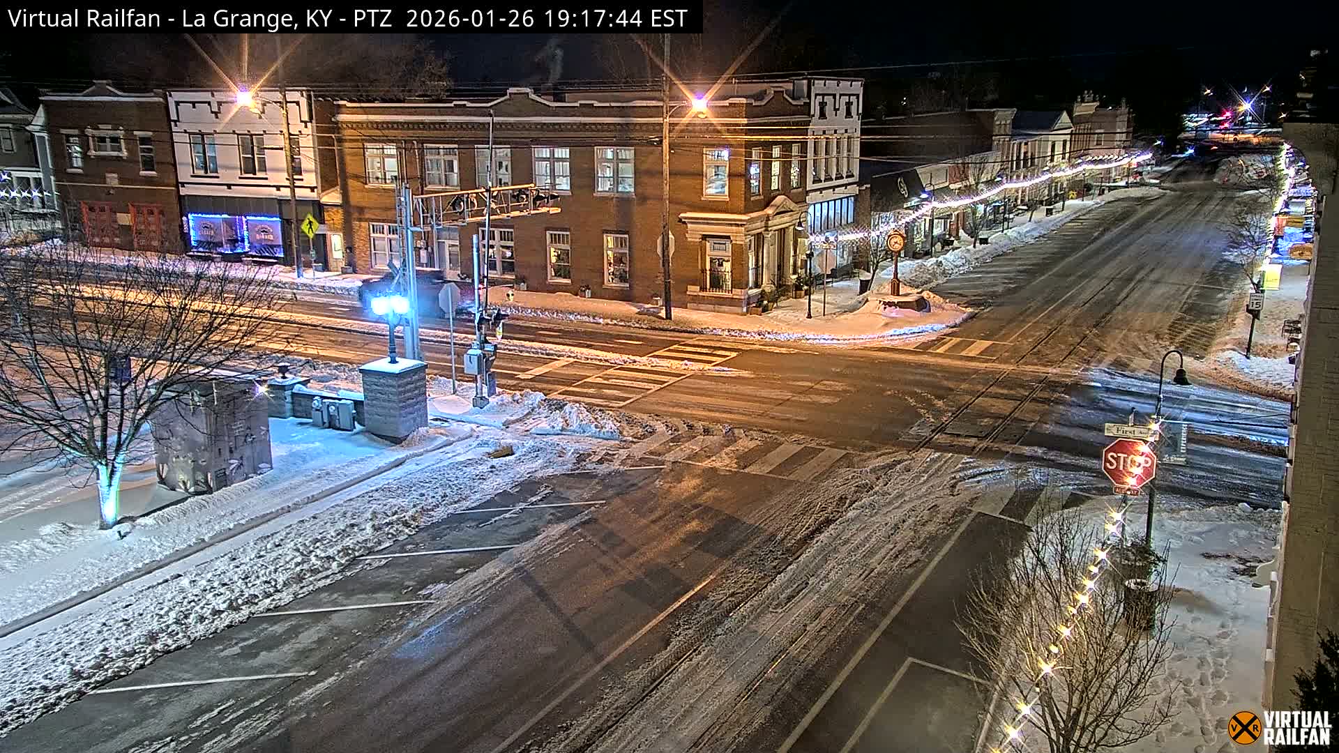 La Grange City & Railroad Crossing Live Cam - La Grange, Oldham, Kentucky, USA