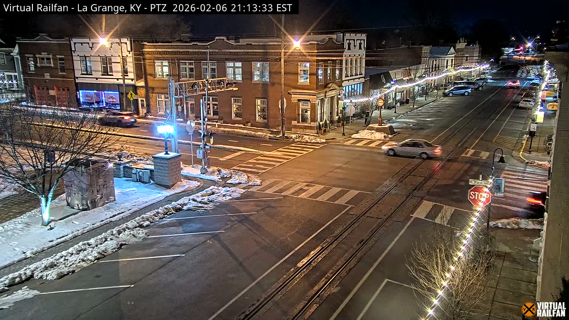La Grange City & Railroad Crossing Live Cam - La Grange, Oldham, Kentucky, USA