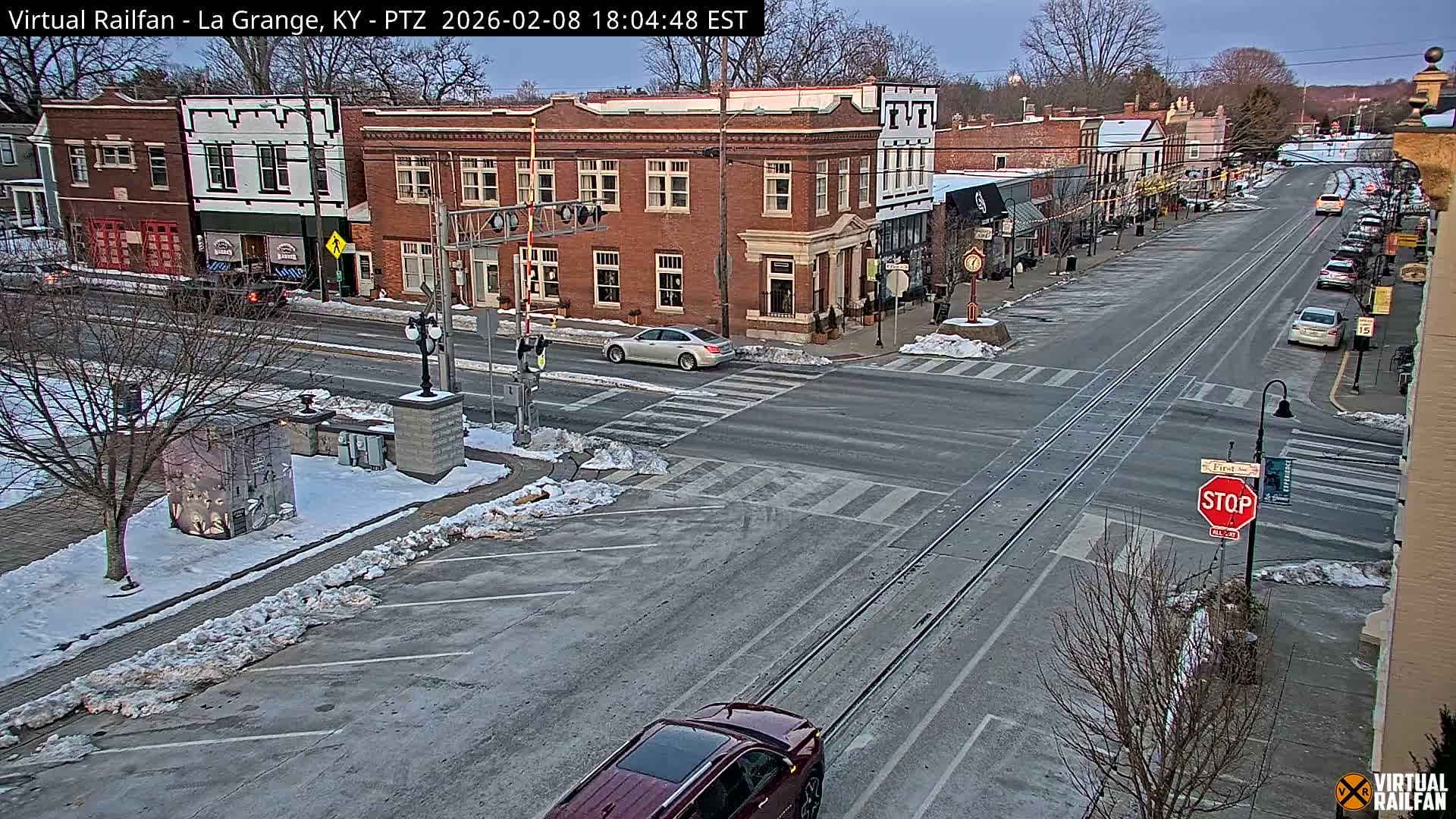 La Grange City & Railroad Crossing Live Cam - La Grange, Oldham, Kentucky, USA