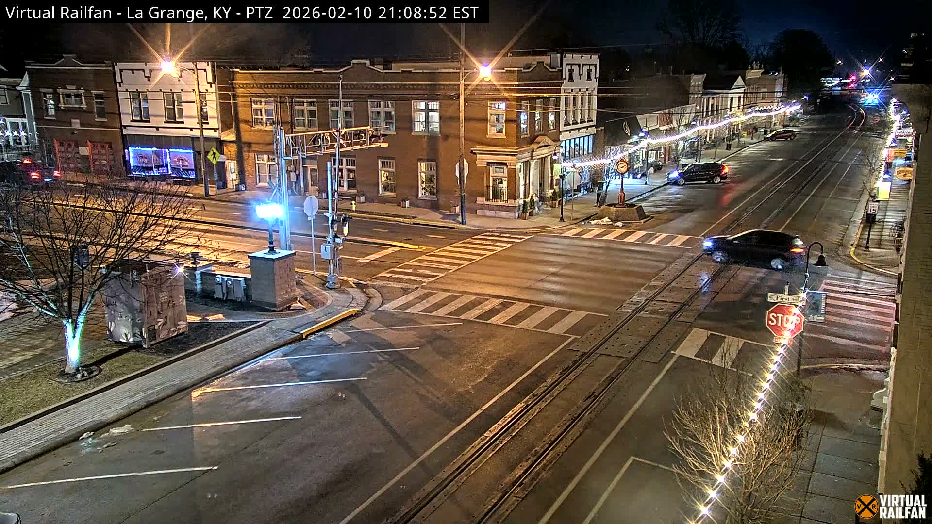 La Grange City & Railroad Crossing Live Cam - La Grange, Oldham, Kentucky, USA