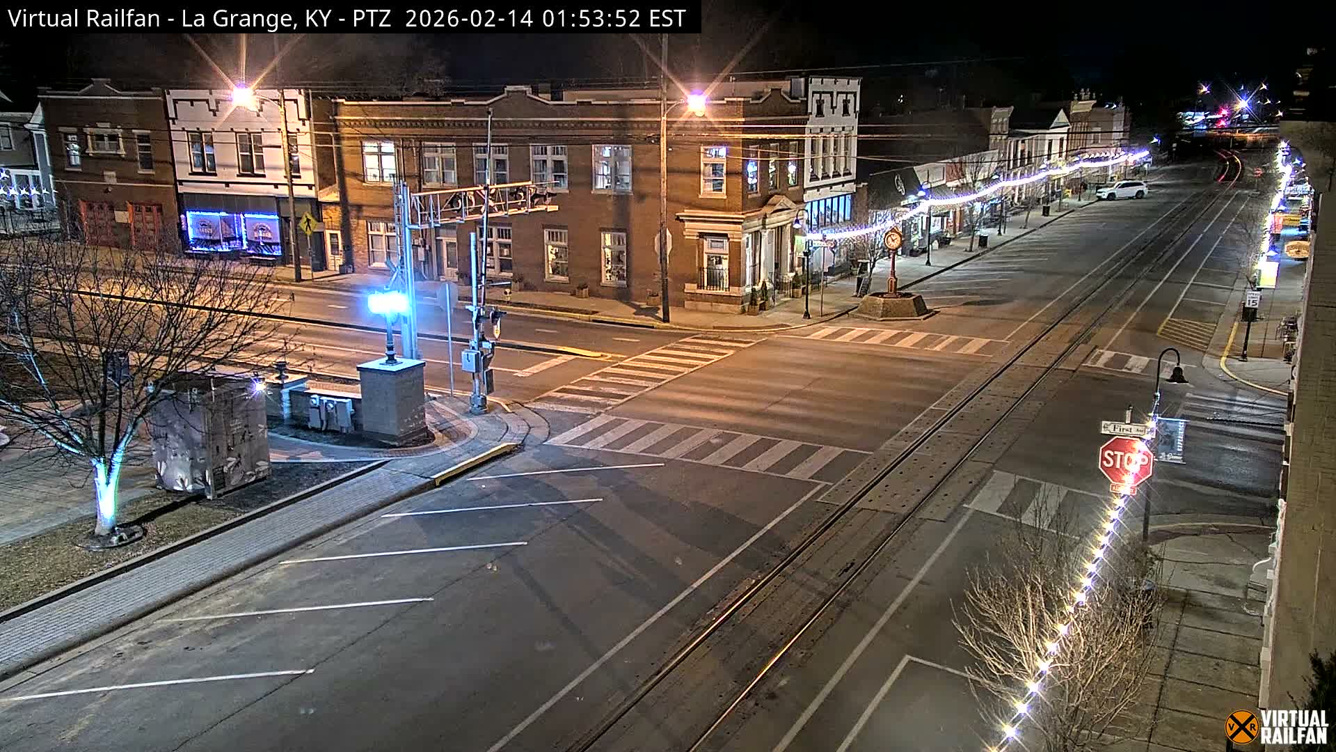 La Grange City & Railroad Crossing Live Cam - La Grange, Oldham, Kentucky, USA