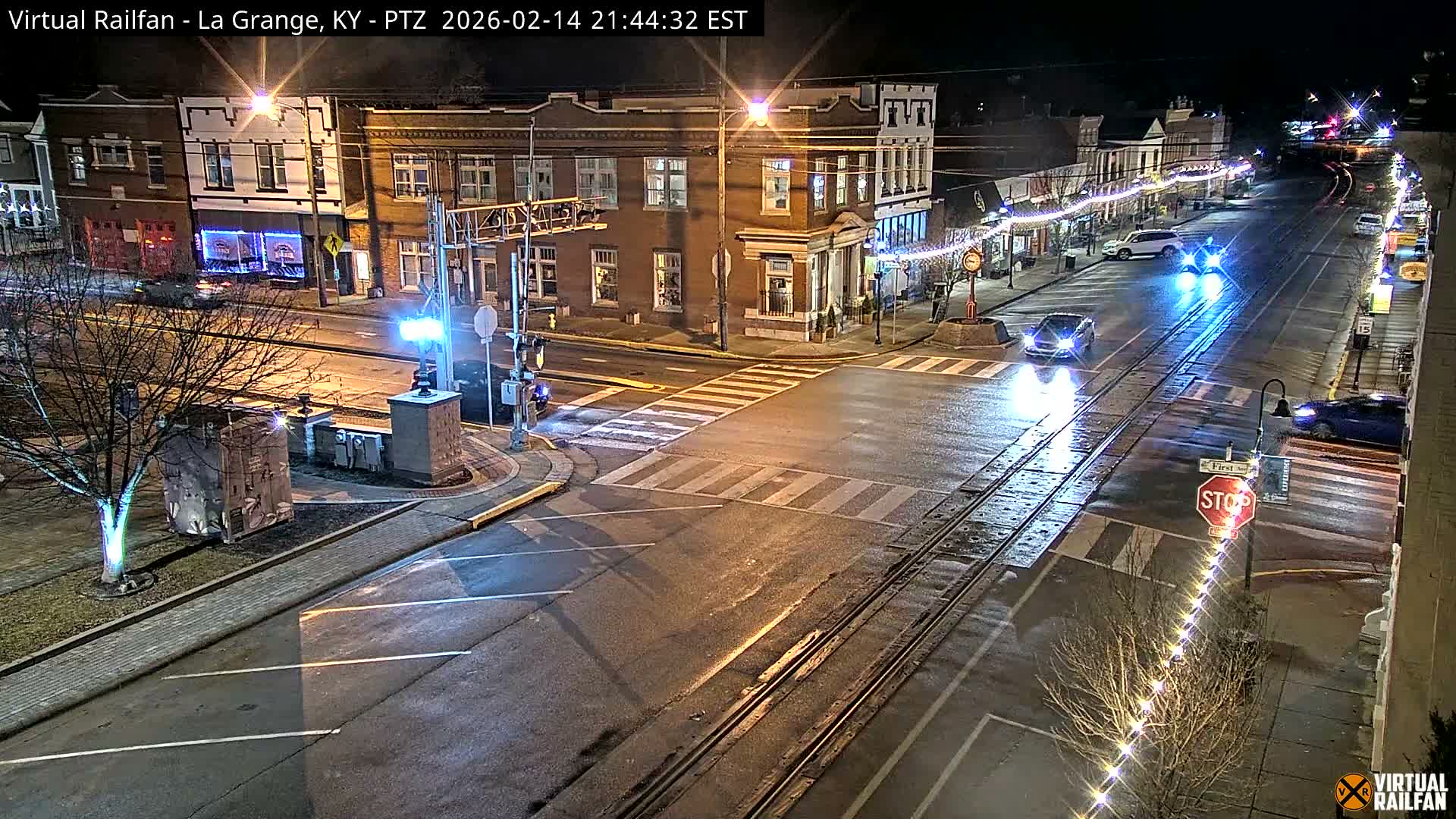 La Grange City & Railroad Crossing Live Cam - La Grange, Oldham, Kentucky, USA