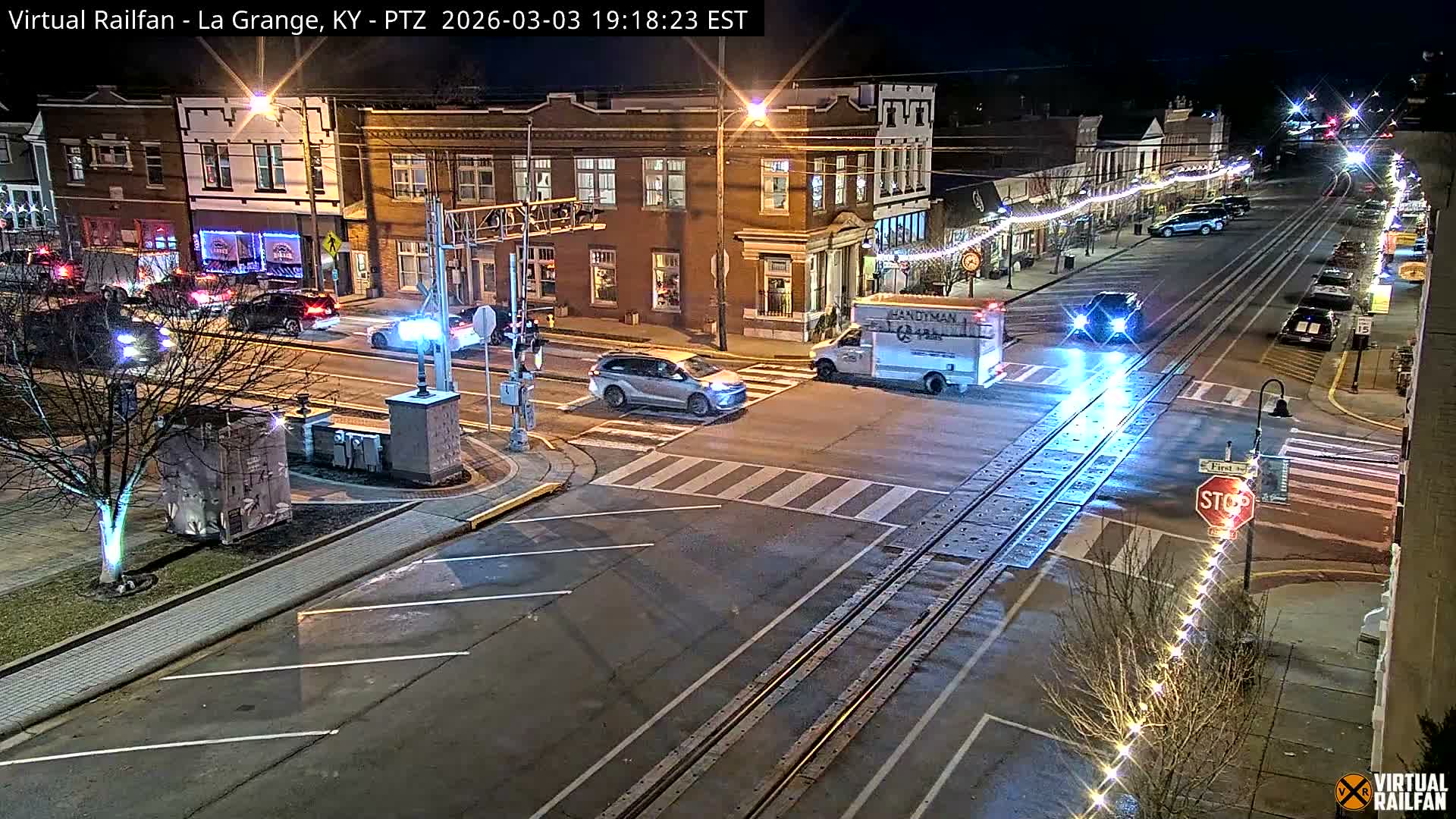 La Grange City & Railroad Crossing Live Cam - La Grange, Oldham, Kentucky, USA