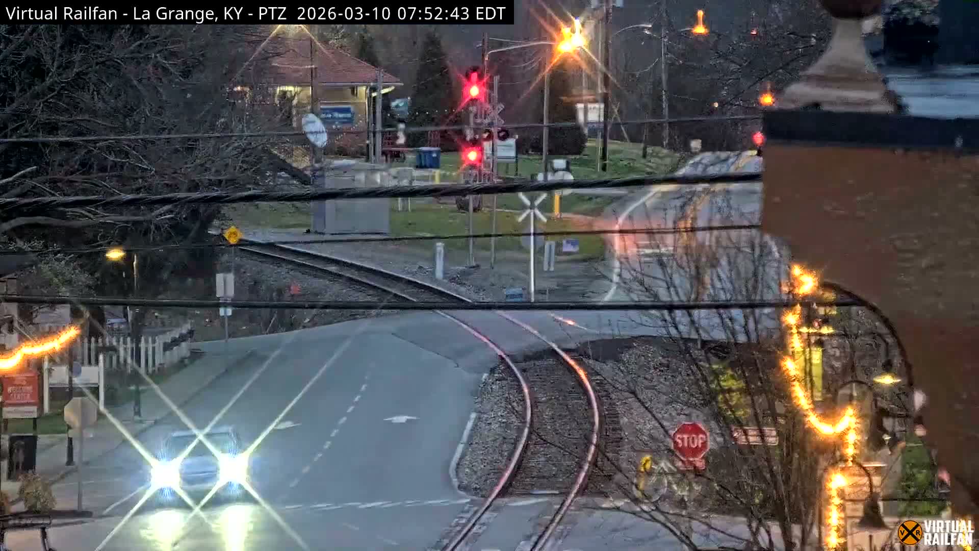 La Grange City & Railroad Crossing Live Cam - La Grange, Oldham, Kentucky, USA