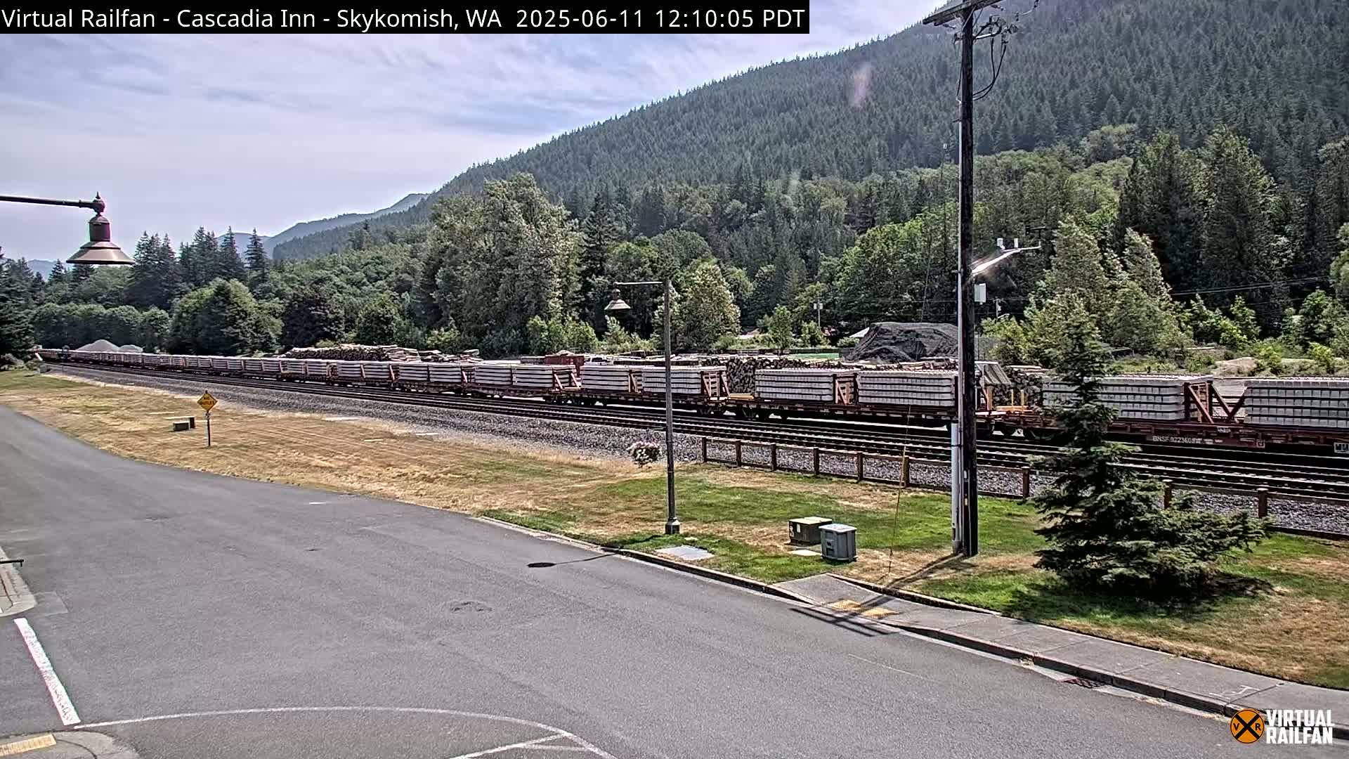 Skykomish Village Railroad Live Cam - Skykomish, King, Washington, USA