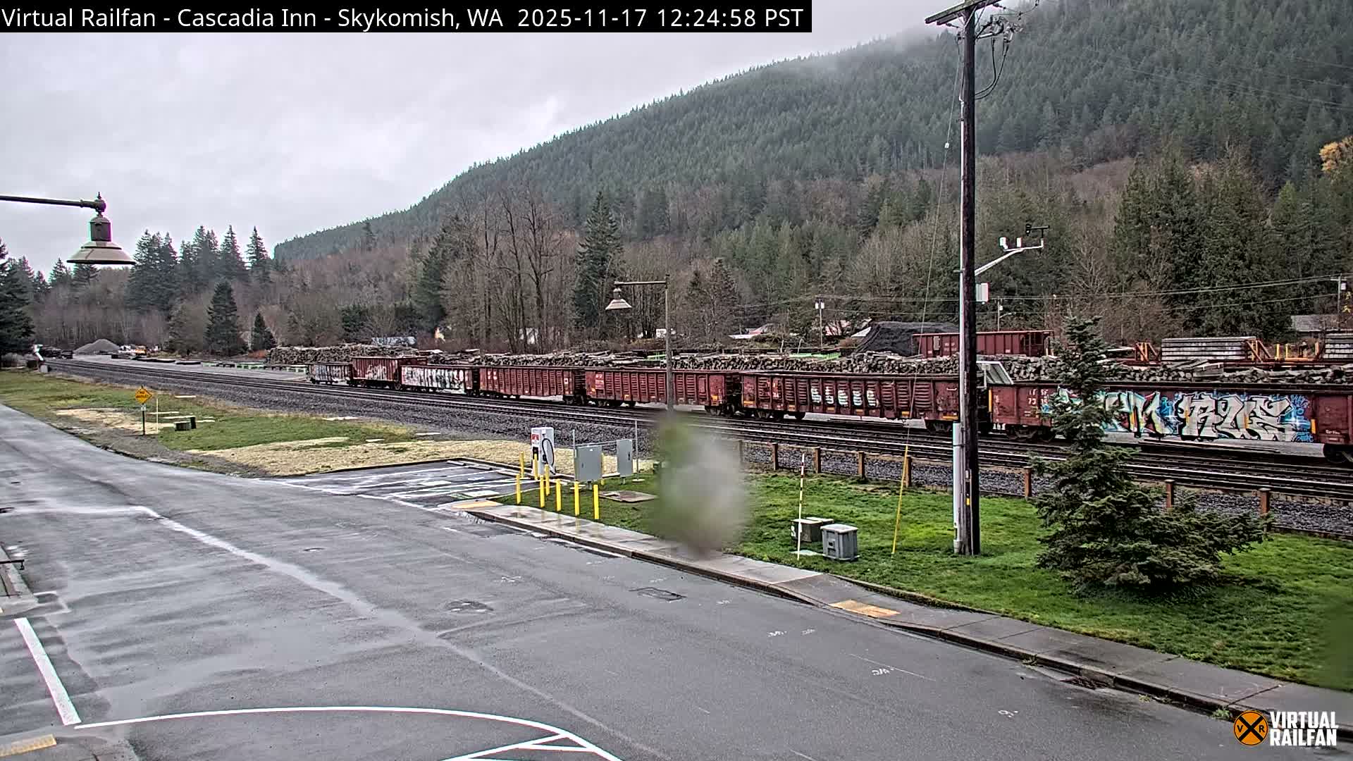 Skykomish Village Railroad Live Cam - Skykomish, King, Washington, USA