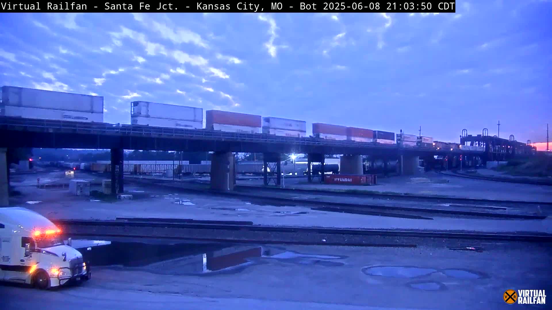 Kansas City Santa Fe Railway Junction Live Cam - Kansas City, Jackson, Missouri, USA 