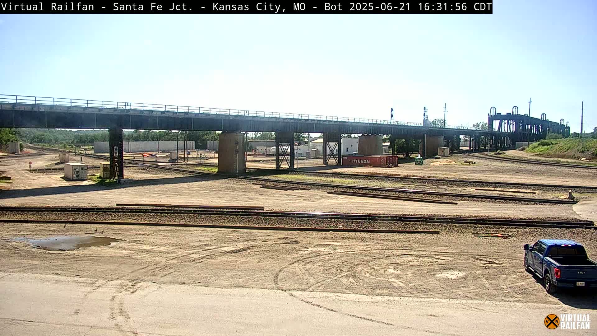 Kansas City Santa Fe Railway Junction Live Cam - Kansas City, Jackson, Missouri, USA 