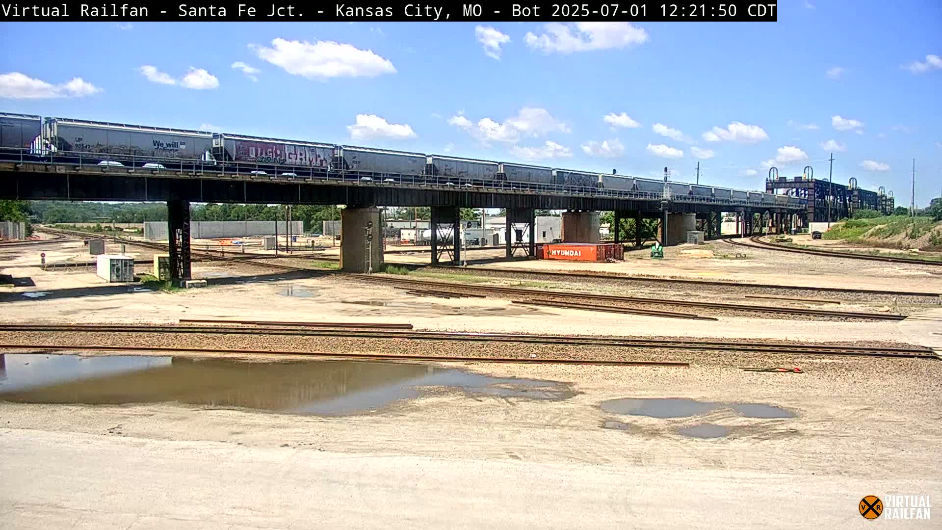 Kansas City Santa Fe Railway Junction Live Cam - Kansas City, Jackson, Missouri, USA 