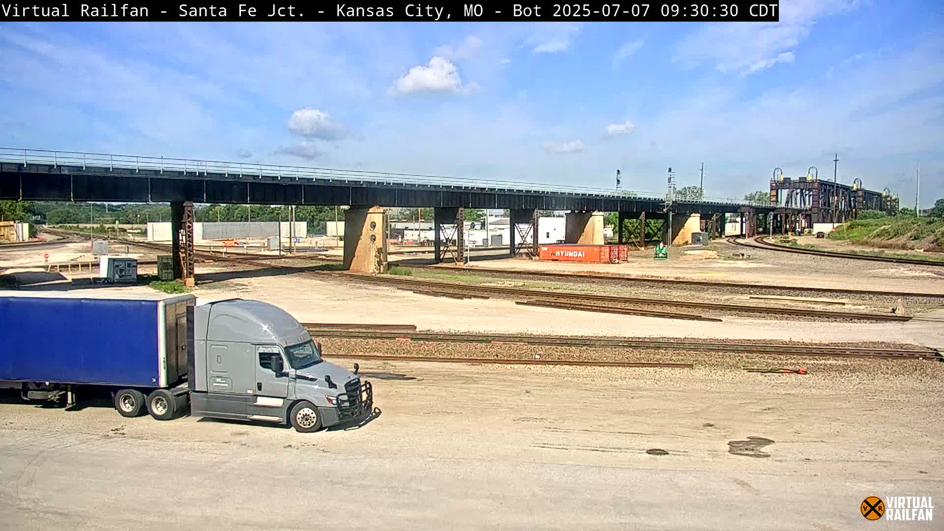 Kansas City Santa Fe Railway Junction Live Cam - Kansas City, Jackson, Missouri, USA 