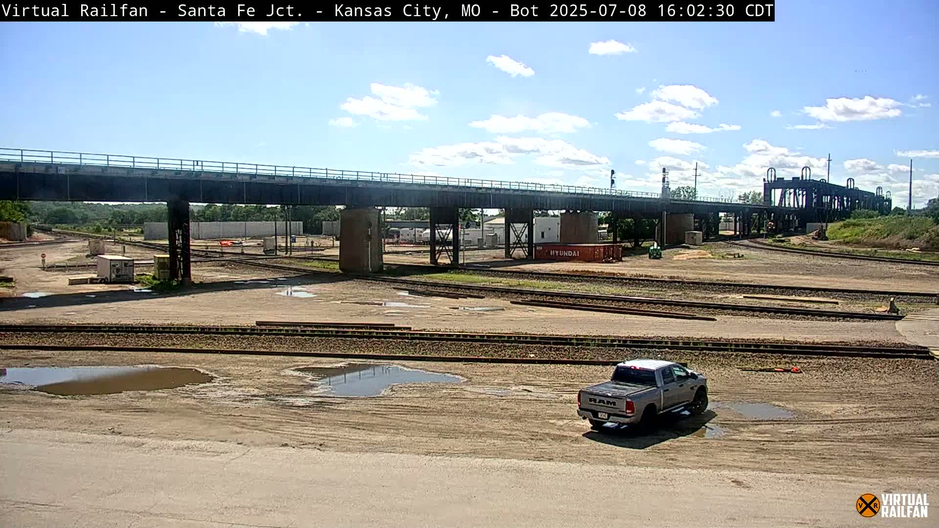 Kansas City Santa Fe Railway Junction Live Cam - Kansas City, Jackson, Missouri, USA 