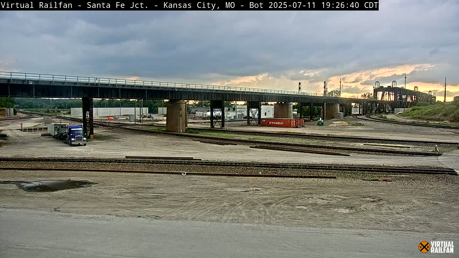 Kansas City Santa Fe Railway Junction Live Cam - Kansas City, Jackson, Missouri, USA 