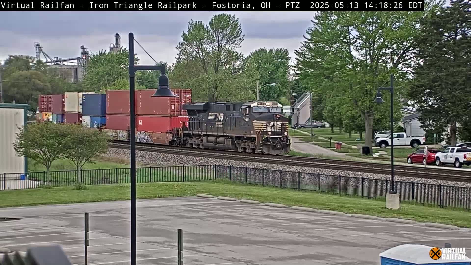 Fostoria Iron Triangle Railpark  & Railroad Crossing Live Cam -Fostoria , Seneca, Ohio, USA