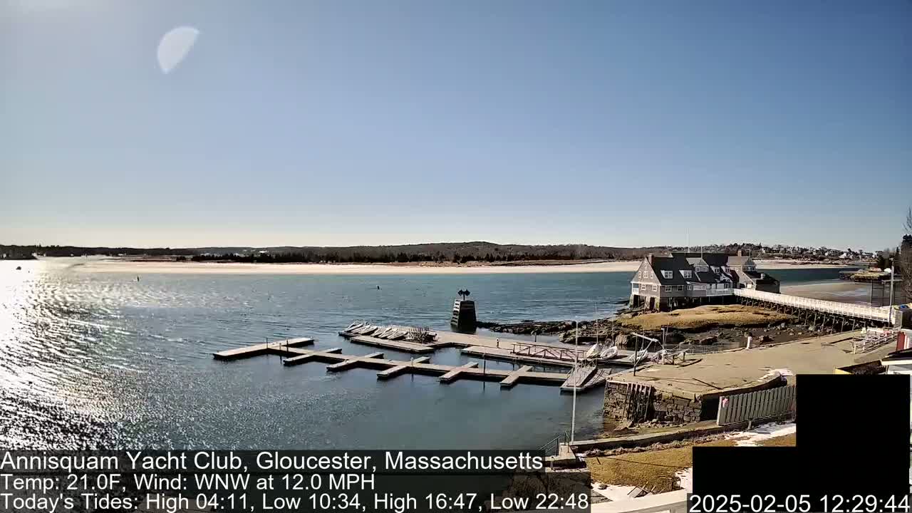 Annisquam Yacht Club Live Cam - Gloucester, Massachusetts, USA 