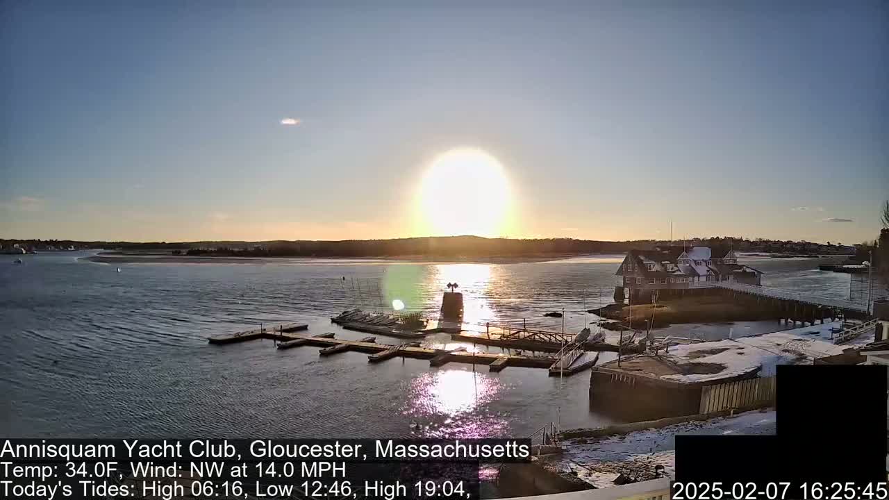 Annisquam Yacht Club Live Cam - Gloucester, Massachusetts, USA 