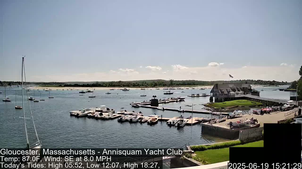 Annisquam Yacht Club Live Cam - Gloucester, Massachusetts, USA 