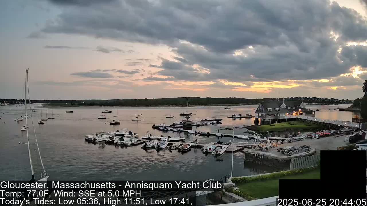 Annisquam Yacht Club Live Cam - Gloucester, Massachusetts, USA 