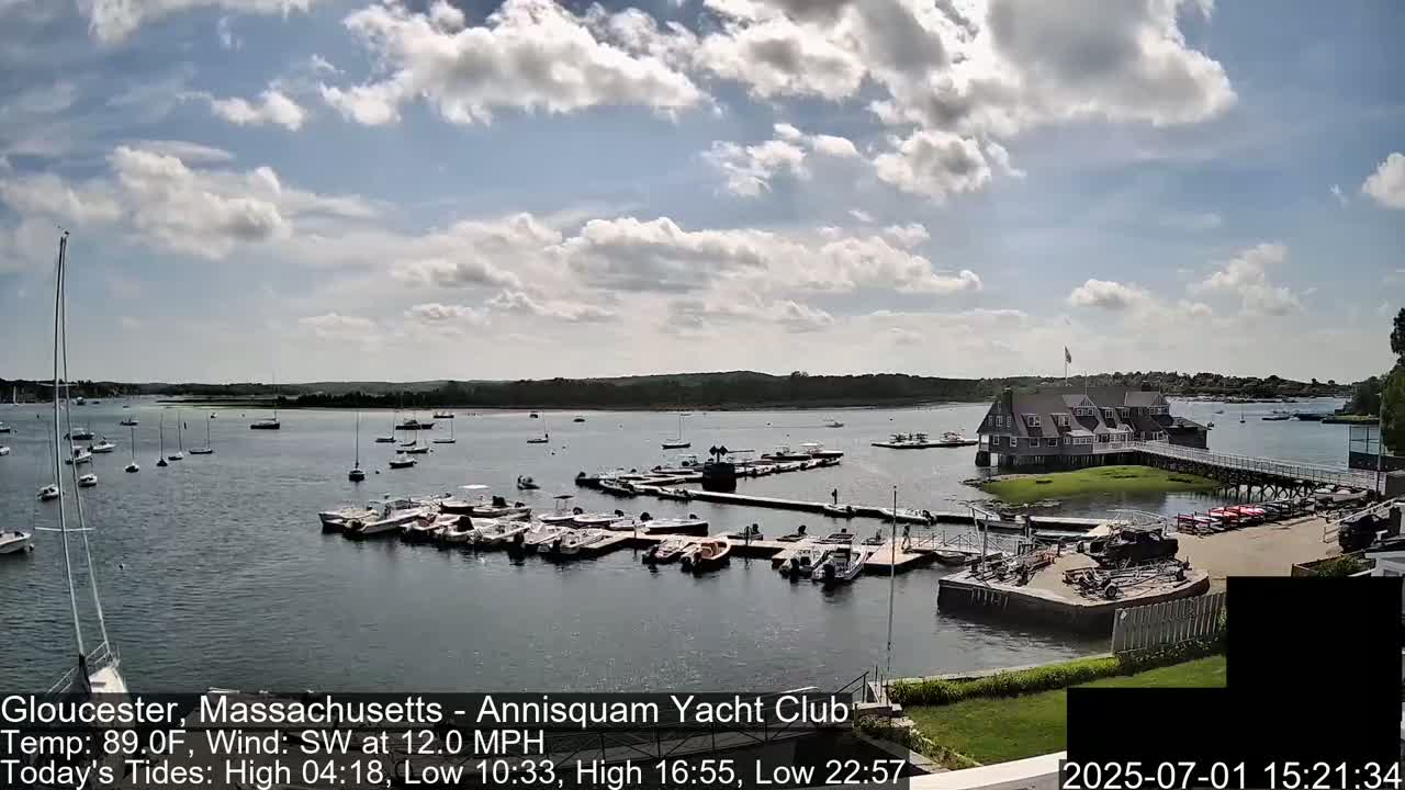Annisquam Yacht Club Live Cam - Gloucester, Massachusetts, USA 