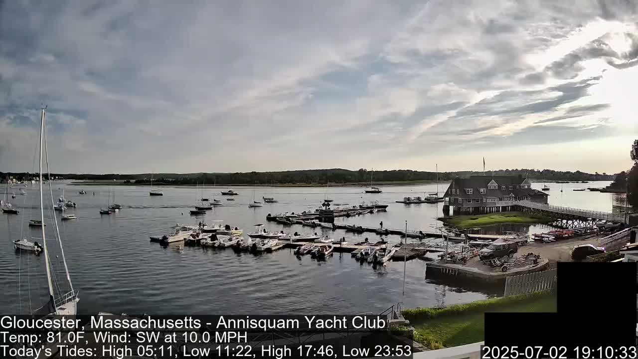 Annisquam Yacht Club Live Cam - Gloucester, Massachusetts, USA 