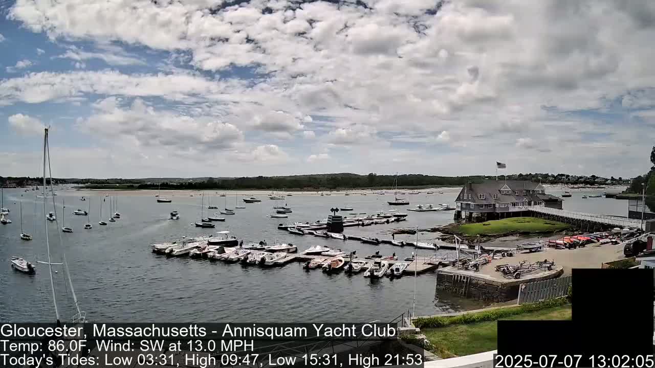 Annisquam Yacht Club Live Cam - Gloucester, Massachusetts, USA 