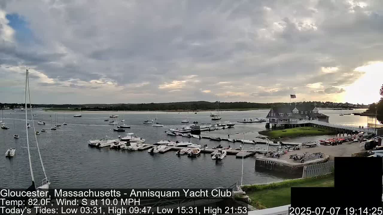 Annisquam Yacht Club Live Cam - Gloucester, Massachusetts, USA 