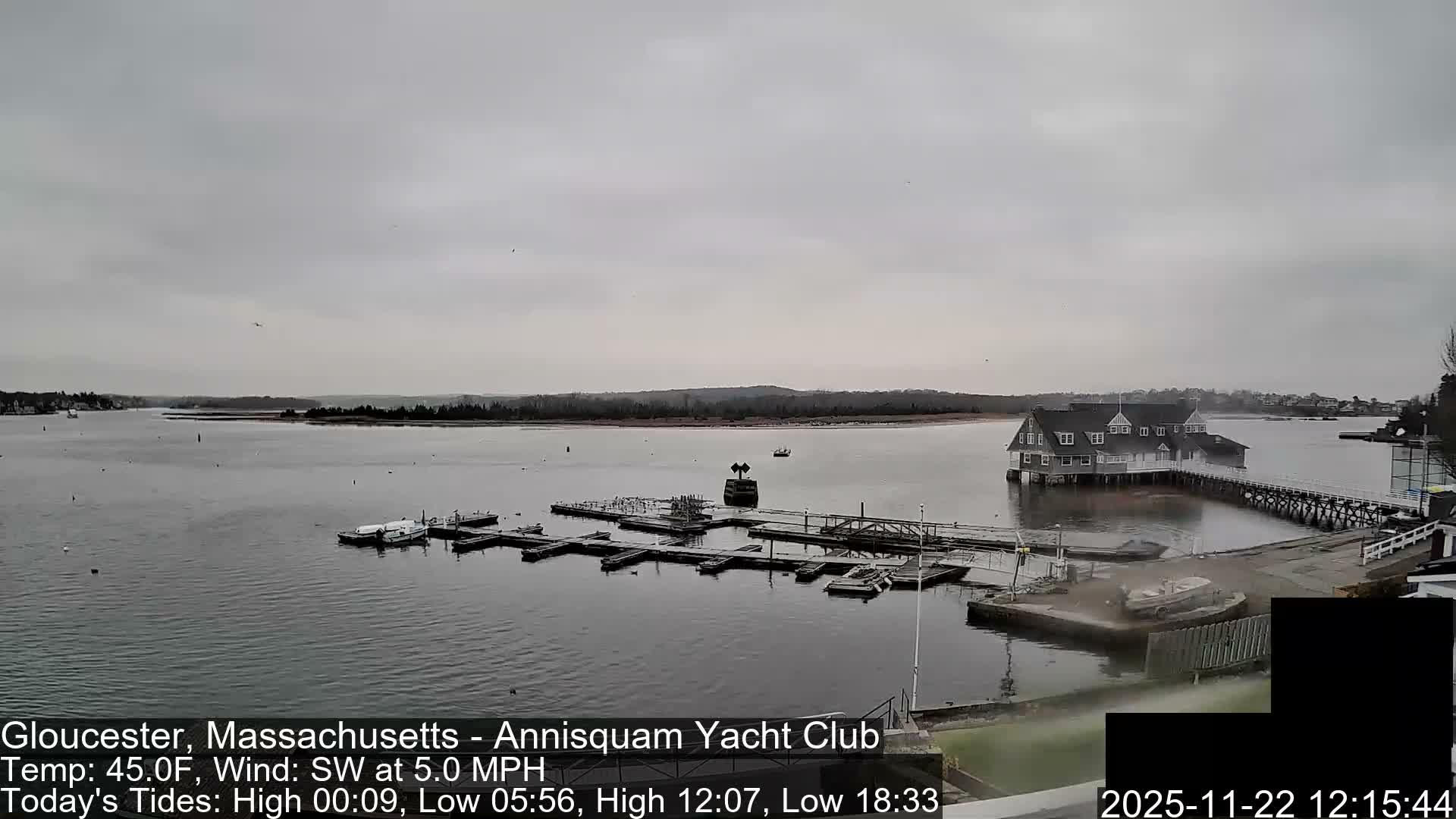 Annisquam Yacht Club Live Cam - Gloucester, Massachusetts, USA 