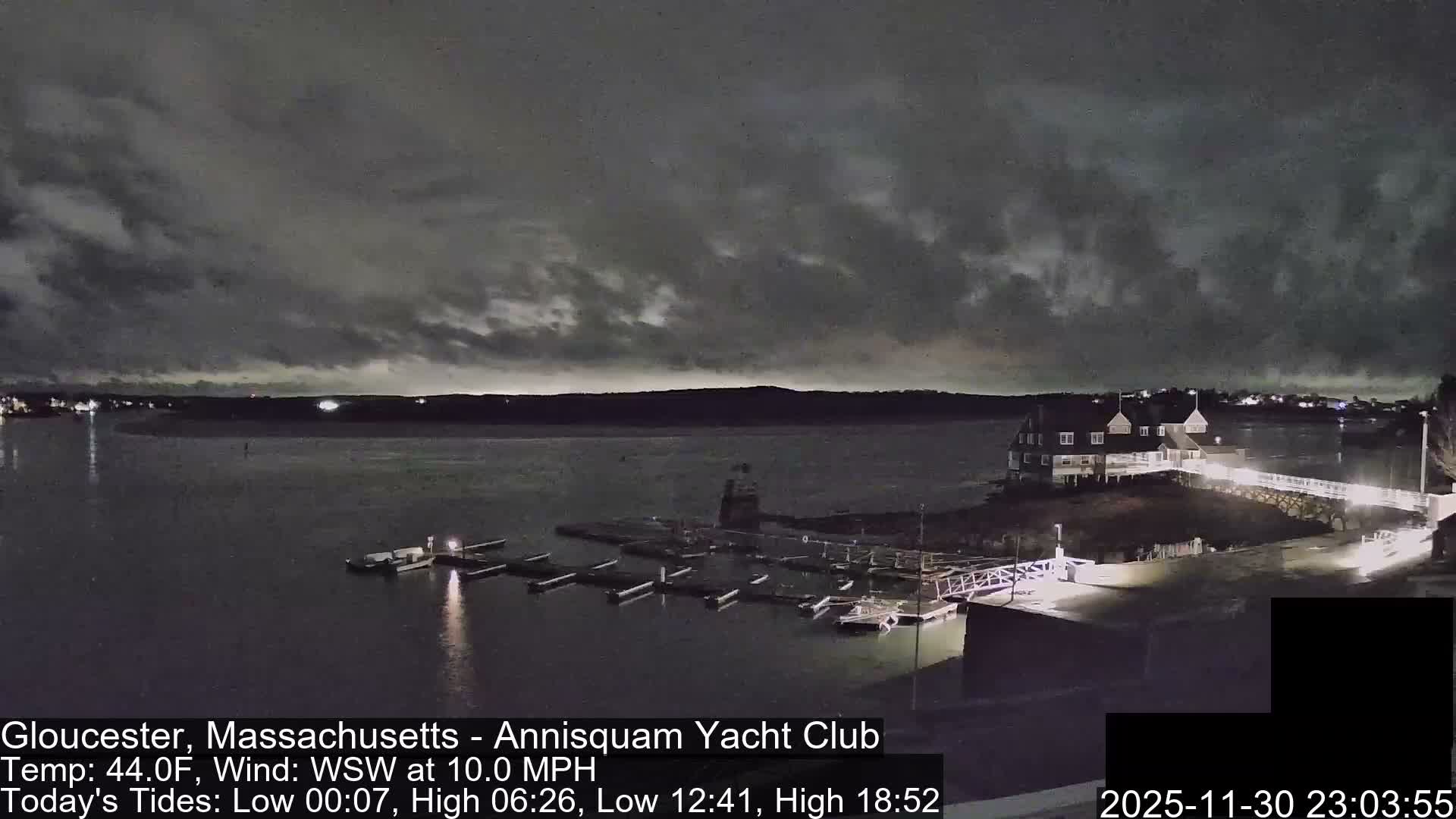 Annisquam Yacht Club Live Cam - Gloucester, Massachusetts, USA 