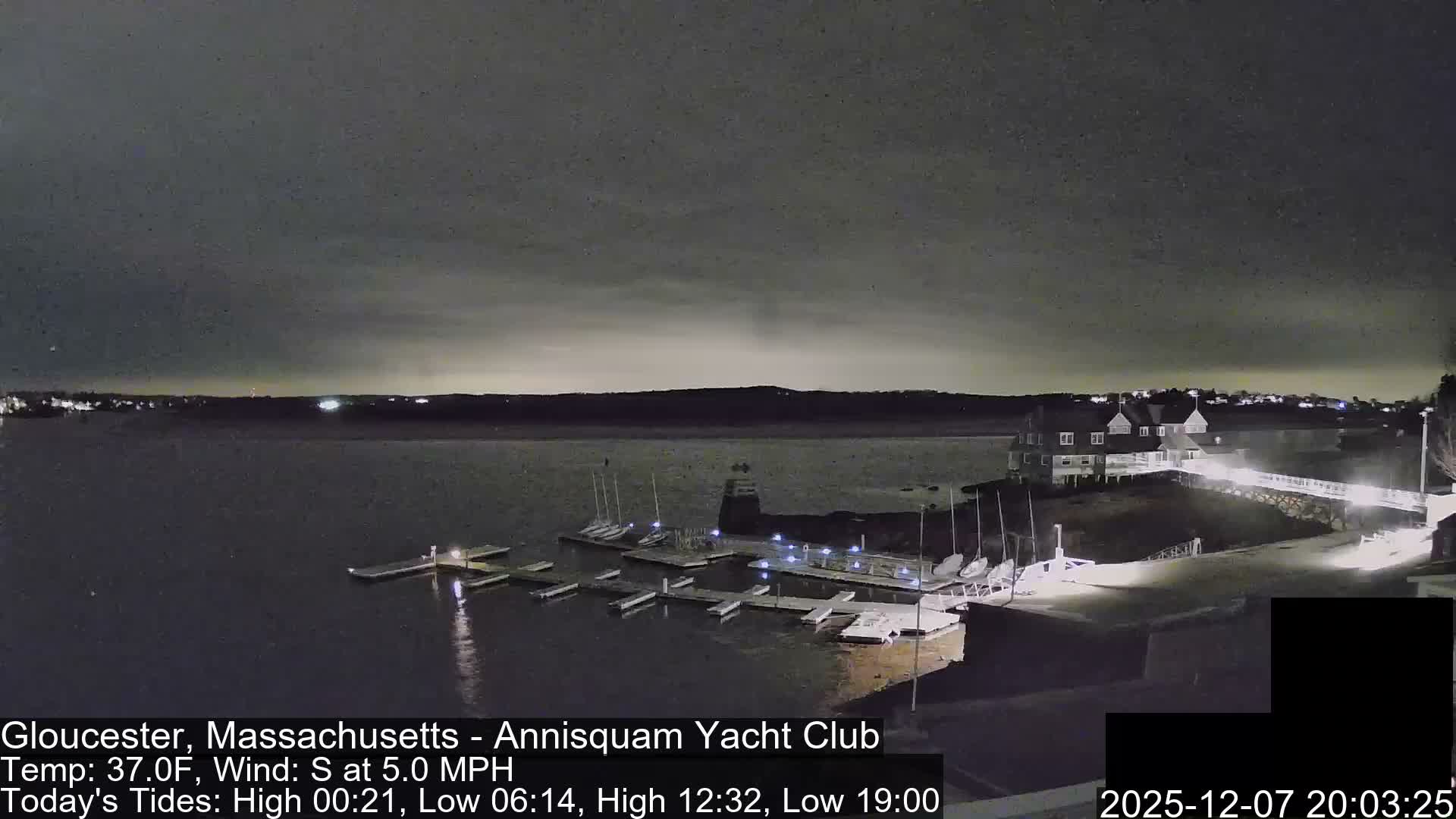Annisquam Yacht Club Live Cam - Gloucester, Massachusetts, USA 