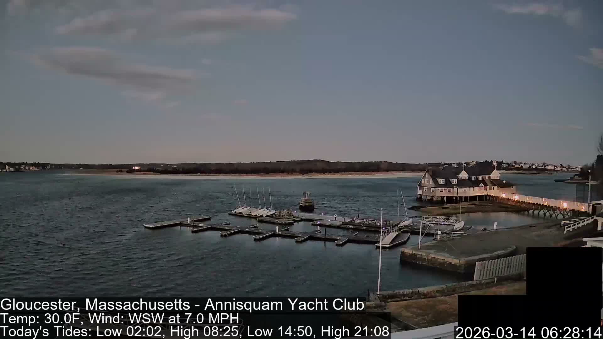 Annisquam Yacht Club Live Cam - Gloucester, Massachusetts, USA 