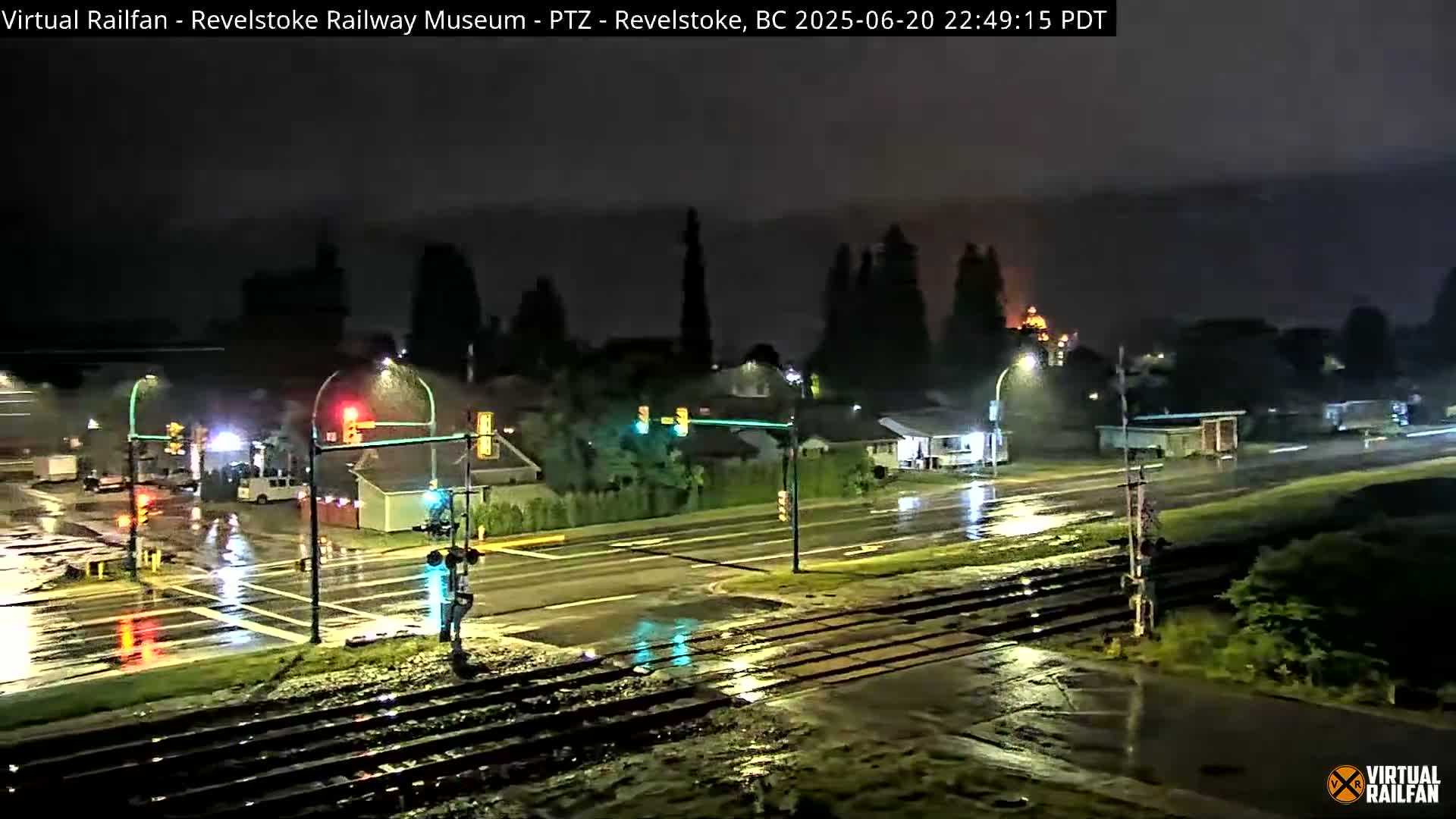 Revelstoke City & Canadian Pacific Railway Railroad Crossing Live Cam - Revelstoke, Columbia-Shuswap, British Columbia, Canada  PTZ | Virtual Railfan LIVE ! 2025-03-18 12:14