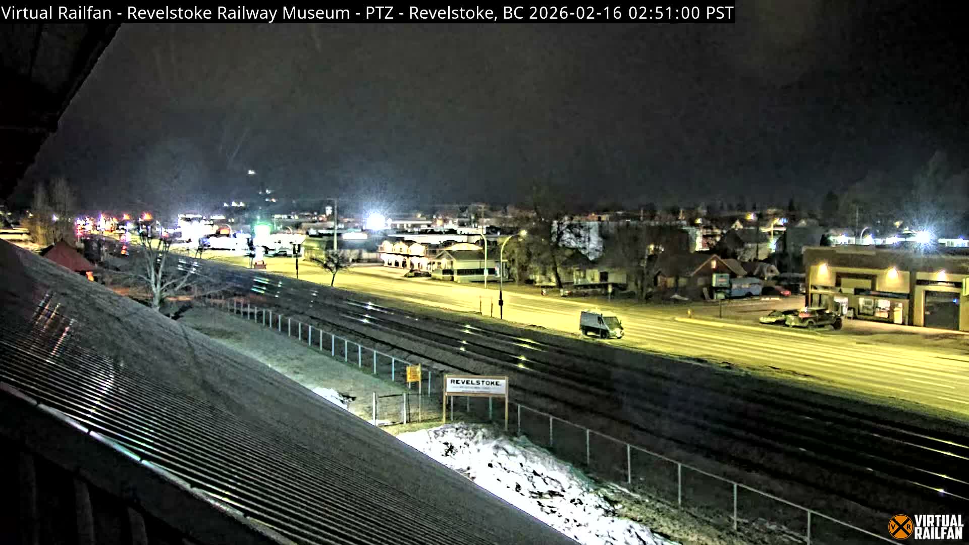 Revelstoke City & Canadian Pacific Railway Railroad Crossing Live Cam - Revelstoke, Columbia-Shuswap, British Columbia, Canada  PTZ | Virtual Railfan LIVE ! 2025-03-18 12:14