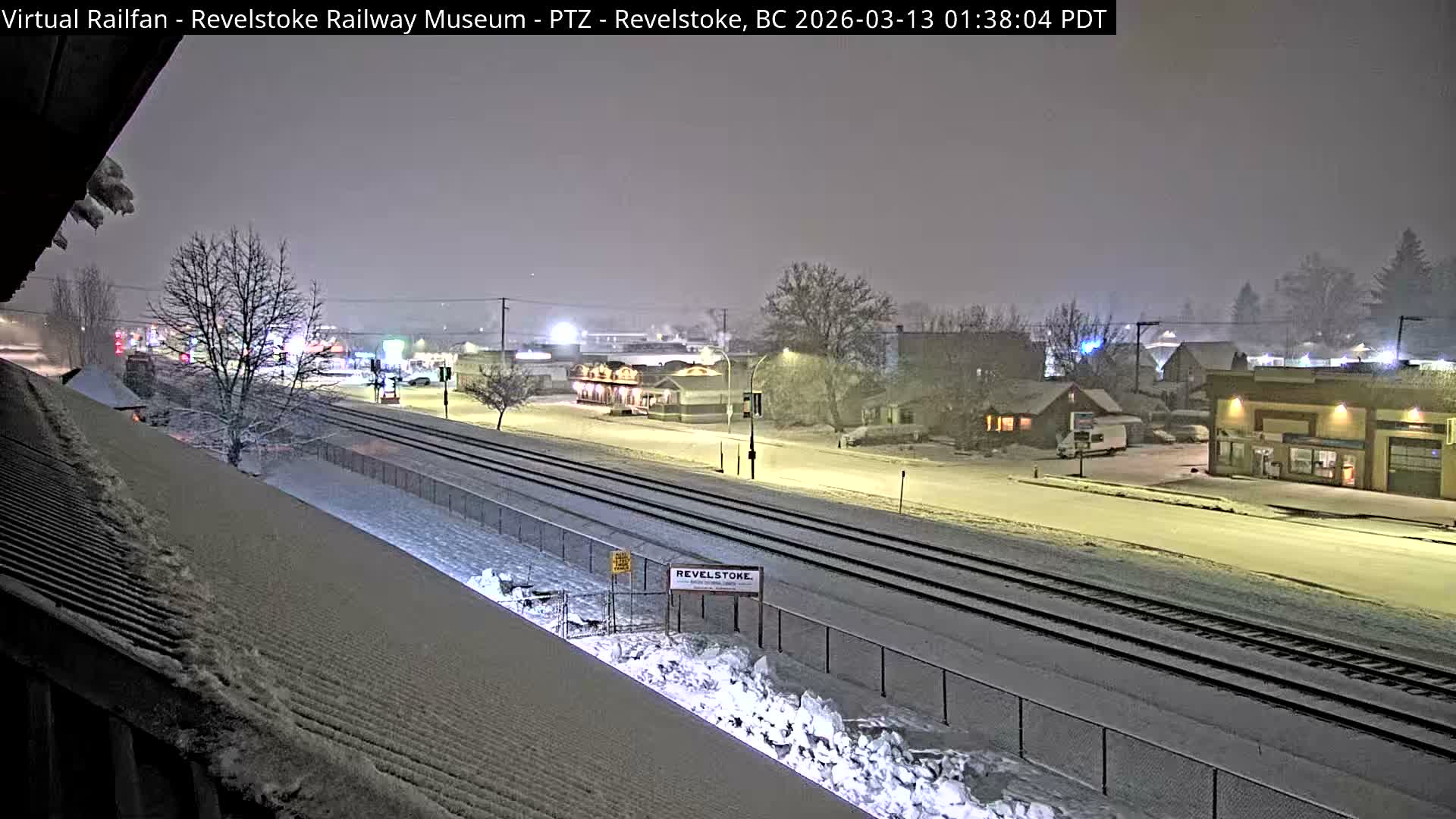 Revelstoke City & Canadian Pacific Railway Railroad Crossing Live Cam - Revelstoke, Columbia-Shuswap, British Columbia, Canada  PTZ | Virtual Railfan LIVE ! 2025-03-18 12:14