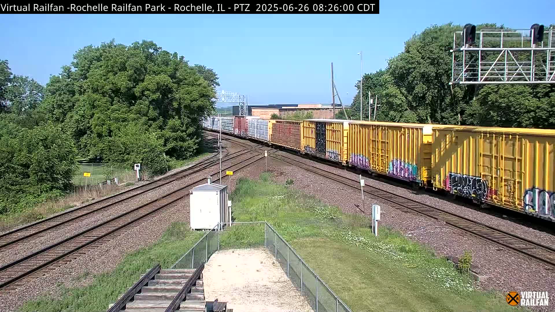 Rochelle Railfan Park Railroad Junction Live Cam - Rochelle, Ogle, Illinois, USA 