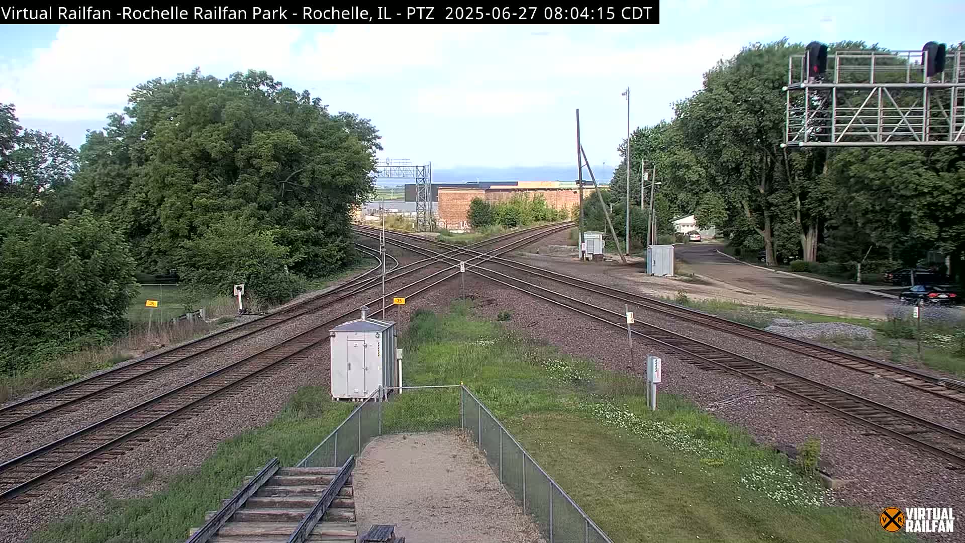 Rochelle Railfan Park Railroad Junction Live Cam - Rochelle, Ogle, Illinois, USA 
